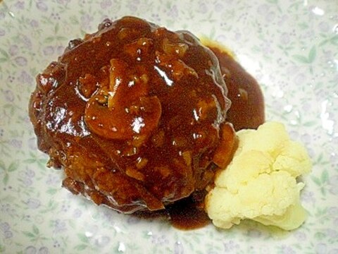 　「椎茸たっぷり煮込みハンバーグ」　　　♪♪